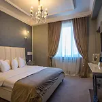 Hotel Lido By Phoenicia 4*