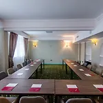 Lido By Phoenicia Hotel 4*