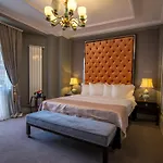 Lido By Phoenicia Hotel