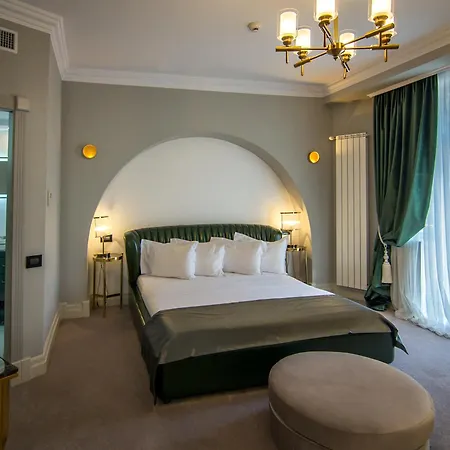 Отель Lido By Phoenicia 4*