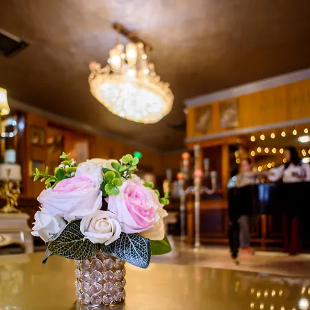 Lido By Phoenicia Бухарест