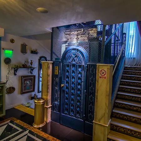 Lido By Phoenicia Отель 4*