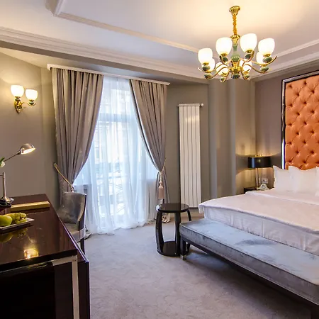 Lido By Phoenicia Hotell