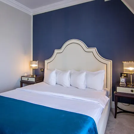 Lido By Phoenicia Otel 4*